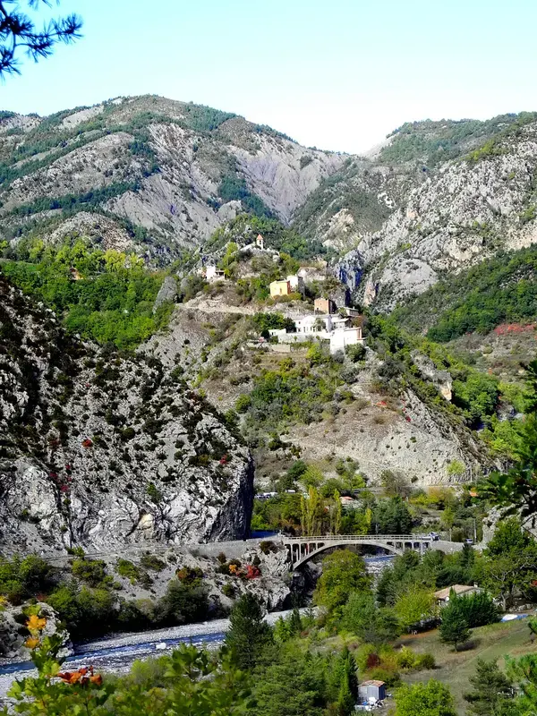 Carport Solaire 06 Installateur carport solaire Daluis