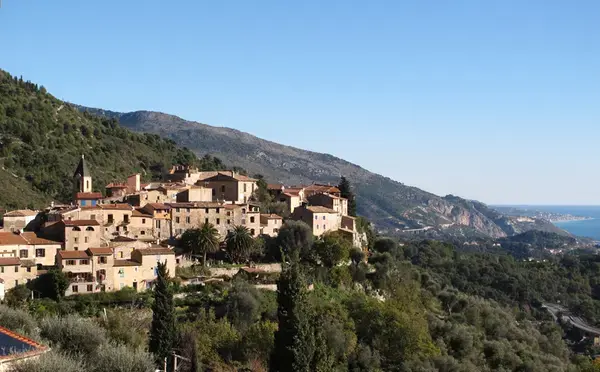 Carport Solaire 06 Installateur carport solaire Gorbio